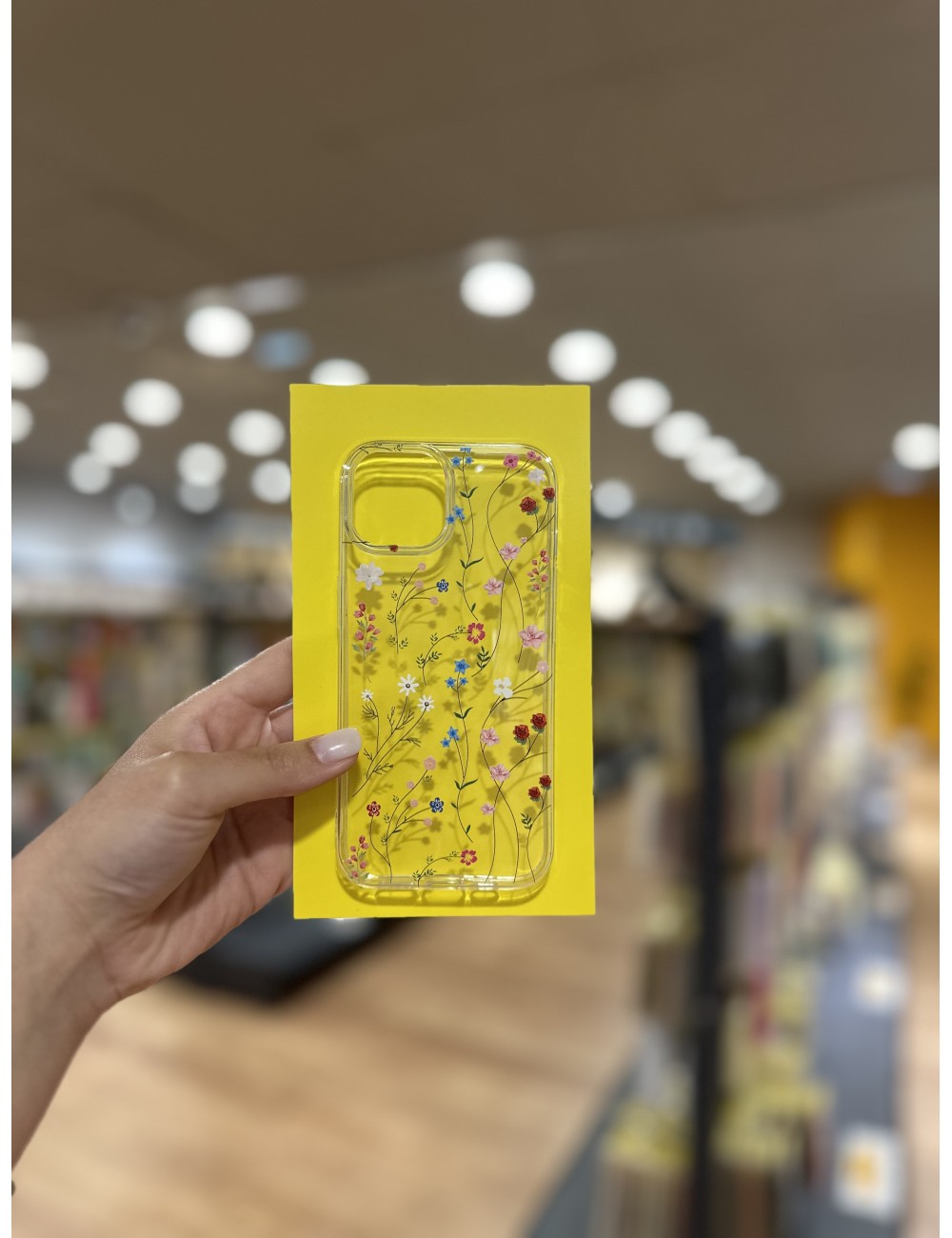 Funda estampada flores iPhone 15 Funda estampada flores iPhone 15