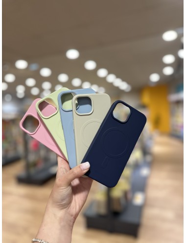 Funda MagSafe ultra thin iPhone 15